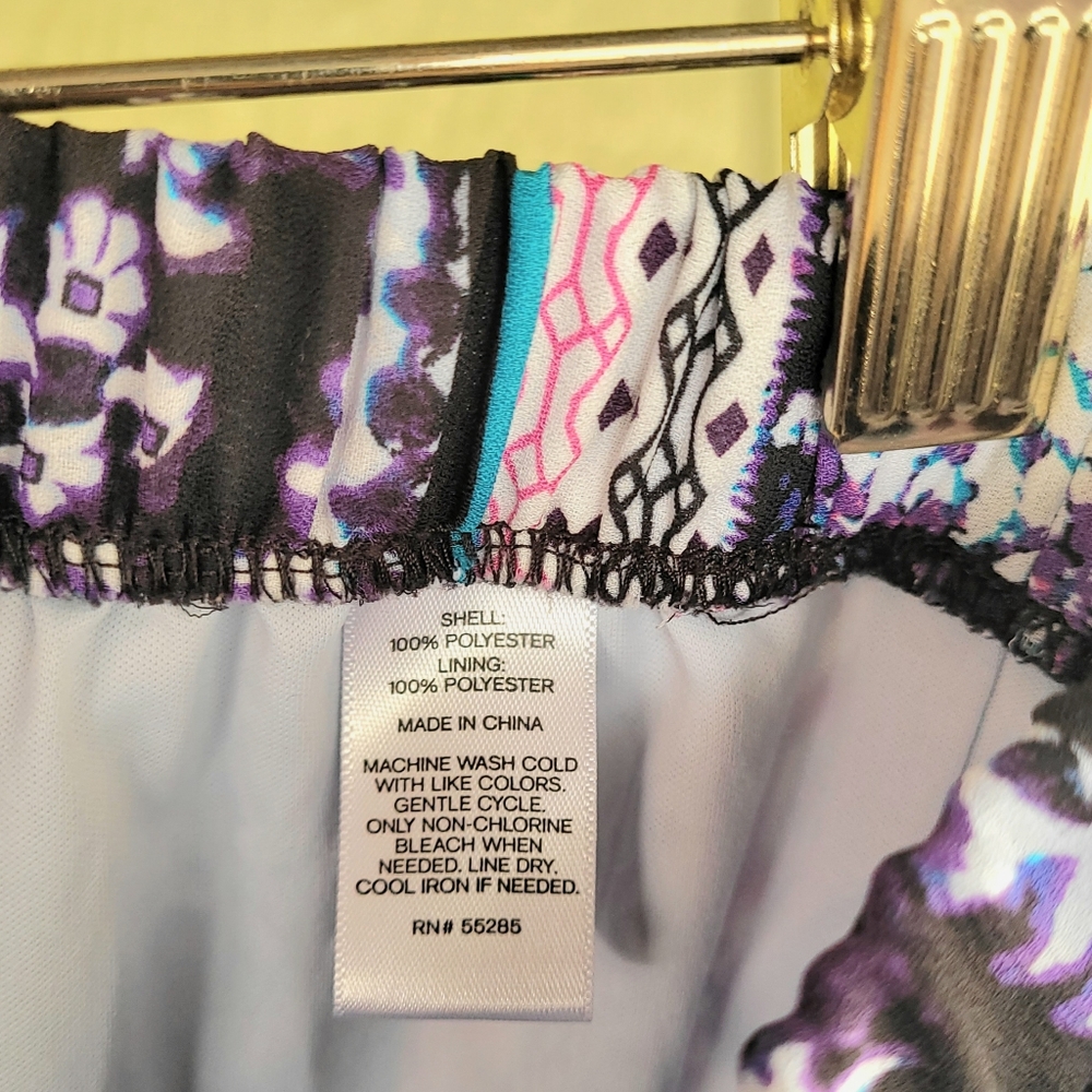 Express Boho Skirt With Double Slit - Picture 5 of 6